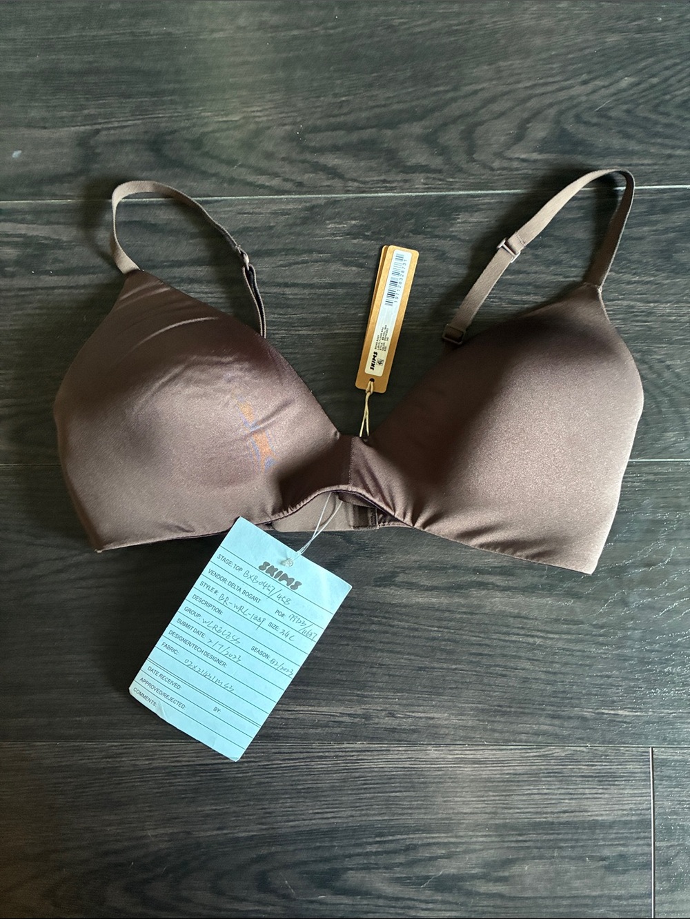 SKIMS Smooth T-Shirt Bra in Chocolate Brown